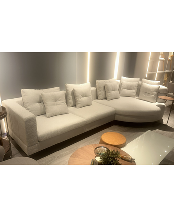 Bel 104 Sofa (Showroom)